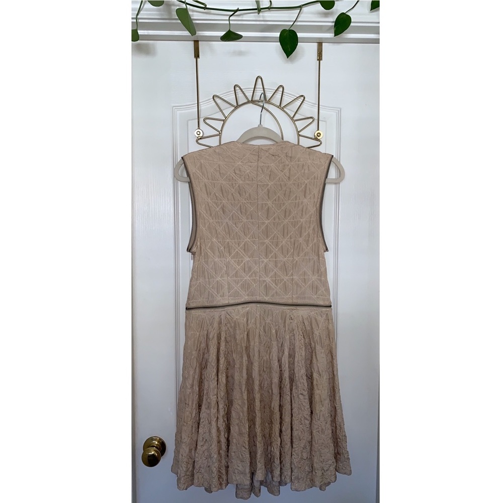 All Saints Vintage Quilted Cream Zippered Dress - Picture 3 of 7